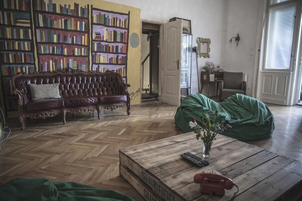 Baroque Hostel & Coworking Budapeşte Dış mekan fotoğraf
