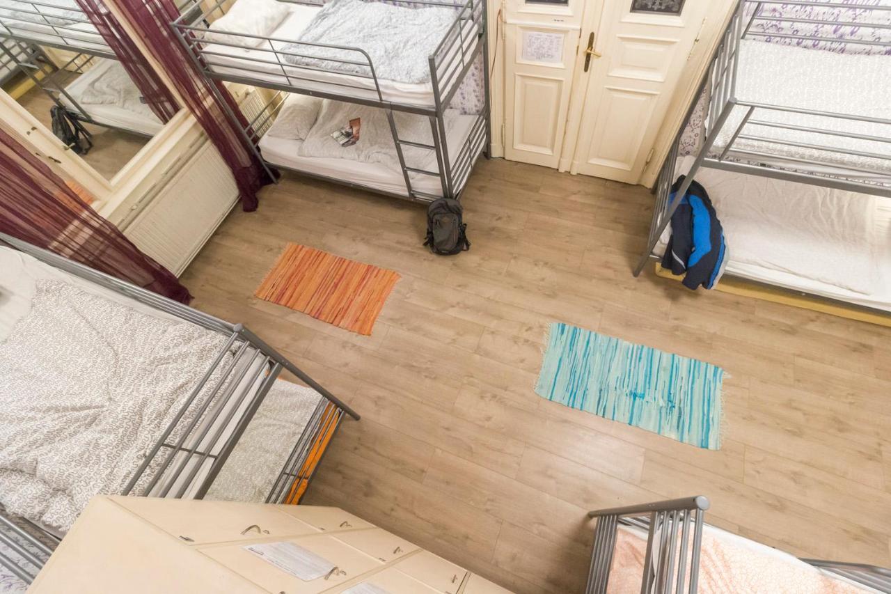 Baroque Hostel & Coworking Budapeşte Dış mekan fotoğraf