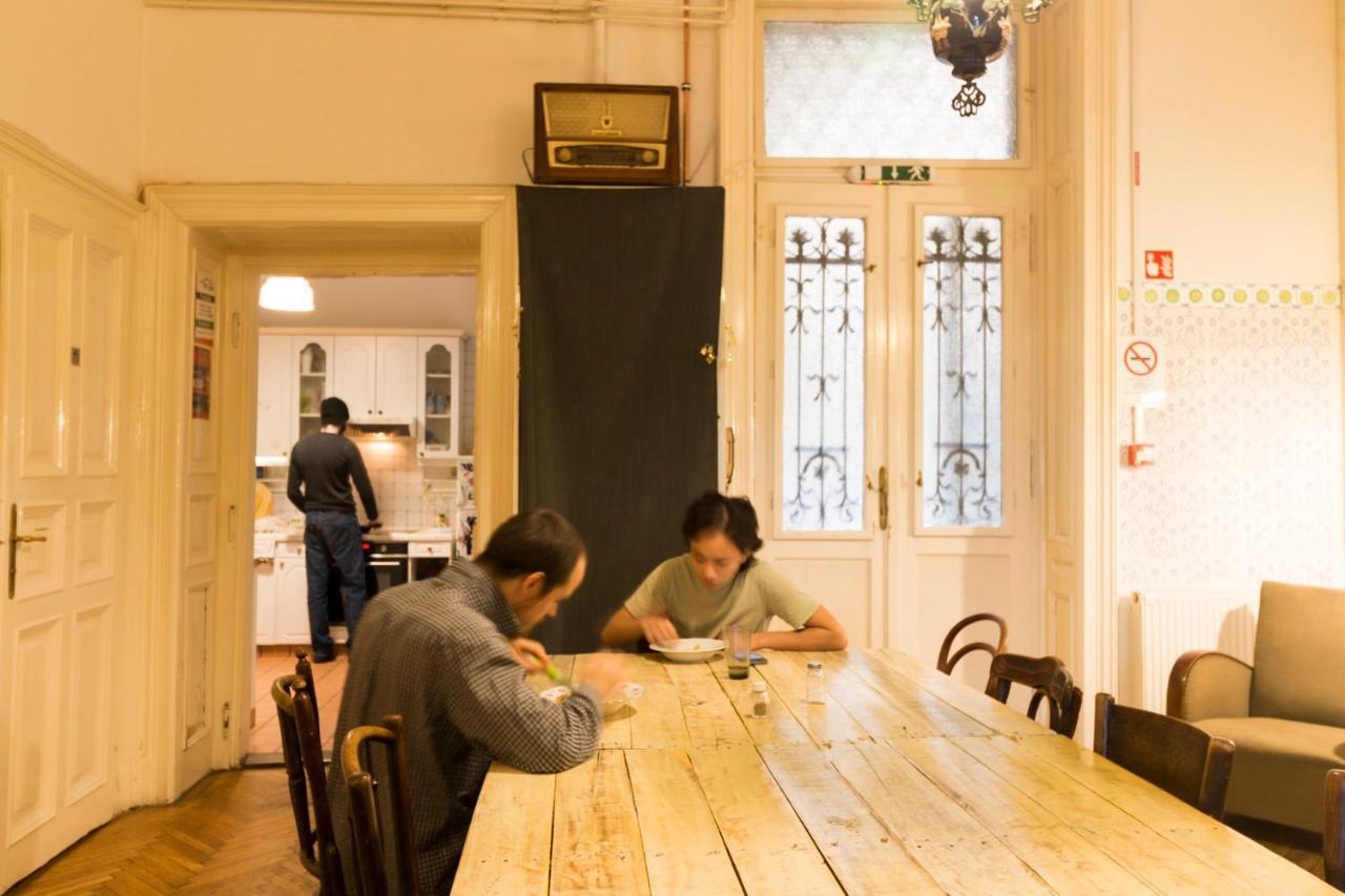 Baroque Hostel & Coworking Budapeşte Dış mekan fotoğraf