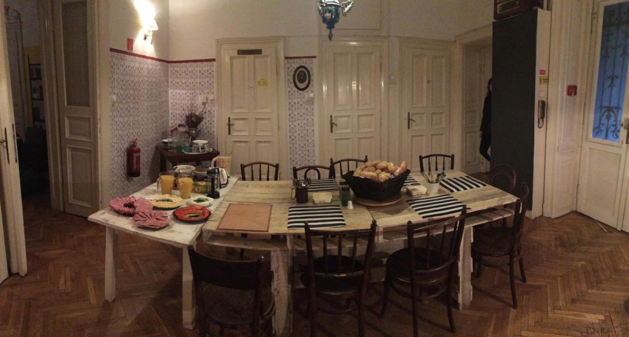 Baroque Hostel & Coworking Budapeşte Dış mekan fotoğraf
