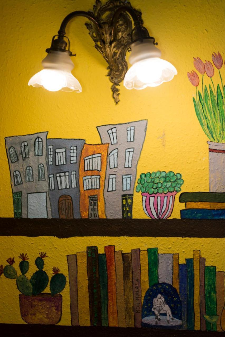 Baroque Hostel & Coworking Budapeşte Dış mekan fotoğraf