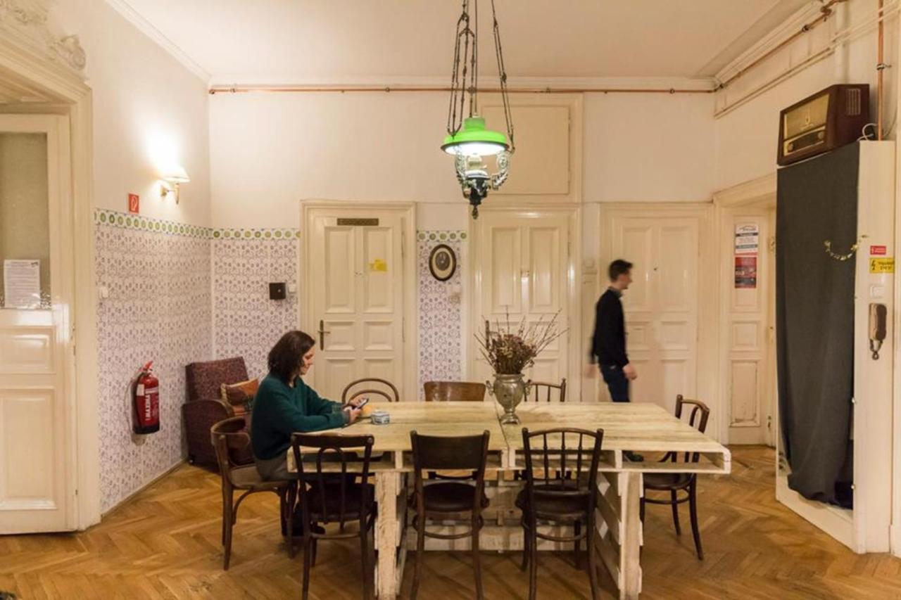 Baroque Hostel & Coworking Budapeşte Dış mekan fotoğraf
